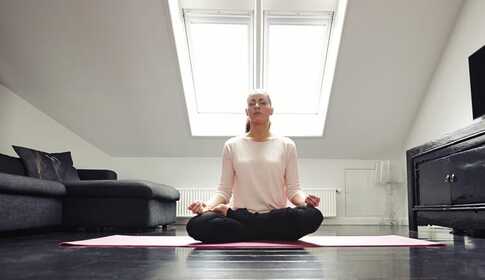 Meditatie als medicijn: vermindert pijn, verlaagt de bloeddruk en verbetert de slaap